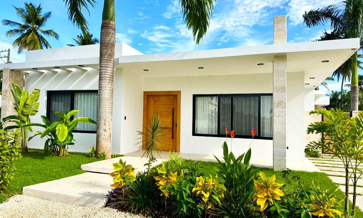 2 bedroom villa for sale in Kite Beach, Cabarete