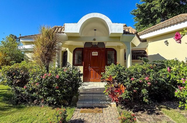 4 bedroom land for sale in Playa Chiquita, Sosúa