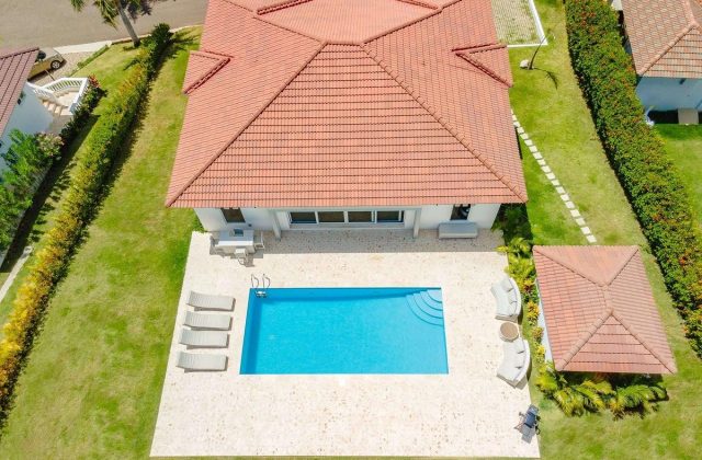 4 bedroom villa for sale in Residencial Hispaniola, Sosúa, photo 2