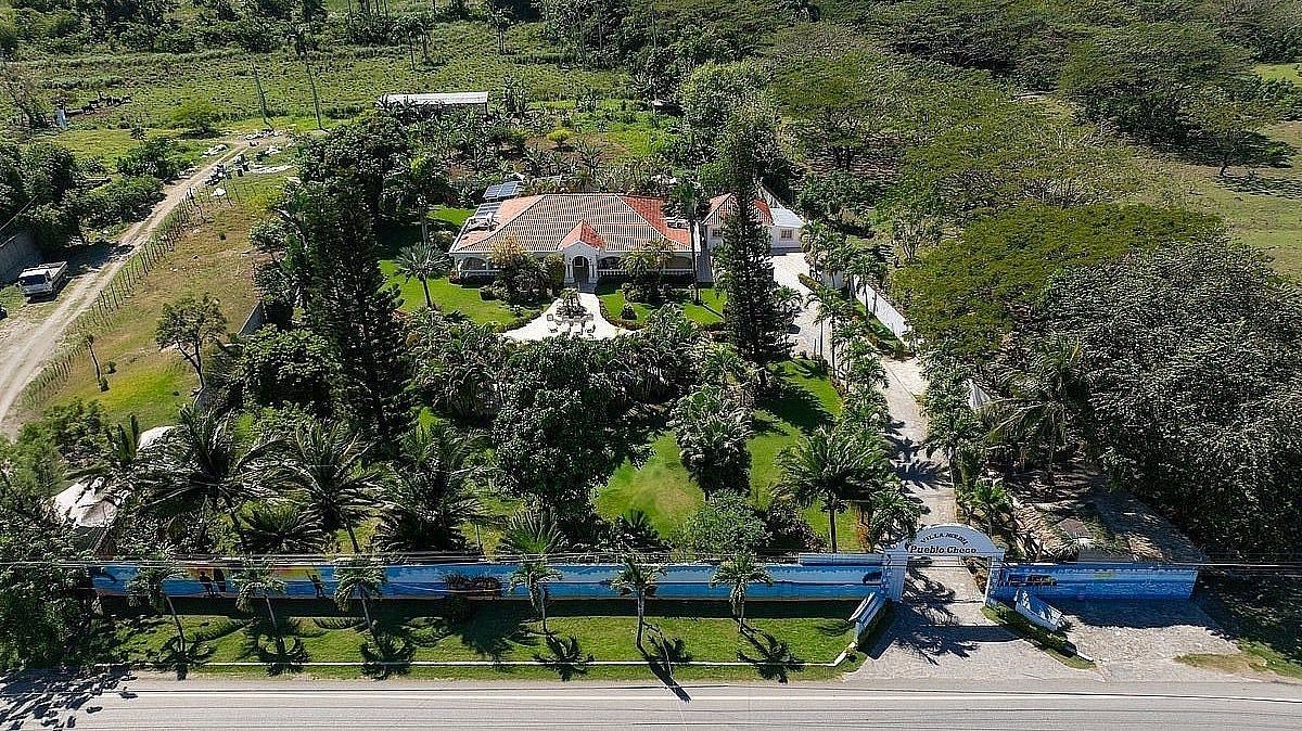 4 bedroom villa for sale in Cabarete, Puerto Plata