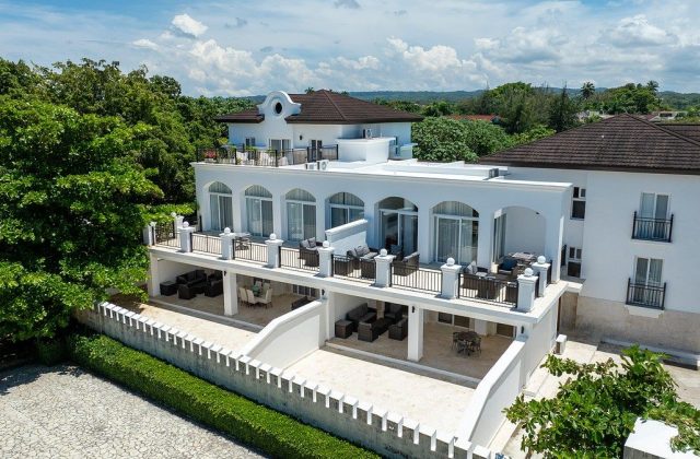 1 bedroom condo for sale in S​osúa O​cean V​illage, Sosúa